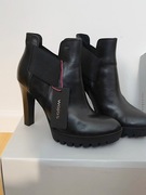 Botki damskie skórzane czarne 40 WOJAS