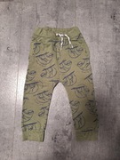 Spodnie dresowe dziecięce 90 cm Stan bardzo dobry. 18-23 mc