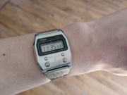 zegarek Casio A1100D -1EF stal nierdzewna + 8 pasków