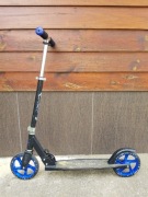 Hulajnoga Muuwmi, duże koła 20,5 cm, max 100 kg