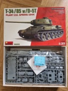 T-34/85 D-5T MiniArt