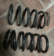 Sprężyny zawieszenia tył / tylne plus odboje do Mitsubishi Grandis 2.4