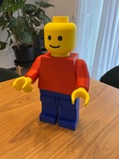 Gigantyczny ludzik LEGO, legoman, ruchomy, zabawka ozdoba