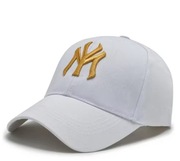 Czapka z daszkiem NY – biała ze złotym haftem, nowa, regulowana