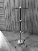 Stojak na biżuterię z ABM