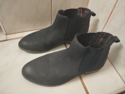Modne buty damskie botki skórzane czarne Tamaris 43