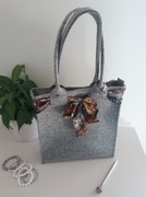 Filcowa torebka szara, czarna duża