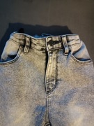 Jeansy dla dziewczynki 146