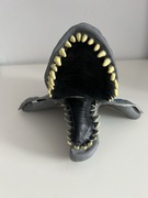 Maska dinozaura z zębami