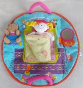 Kocyk do zabawy + lalka i miś firmy K's Kids 45 cm