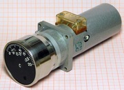 Przekaźnik czasowy elektromechaniczny EMRB 27B 1 NOWY