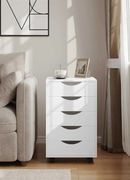 Simon szafka na kółkach 