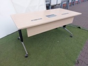 Stół konferencyjny składany z mediaportem 160 x80 BOSCH