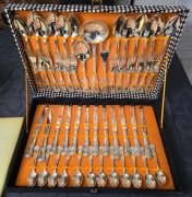 Zestaw sztućców platerowanych srebrem – Włochy. A800. E.P.ZING