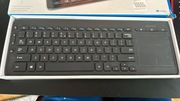 Klawiatura Microsoft z toutchpadem