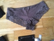 majtki figi H&M xs 34 koronkowe koronka