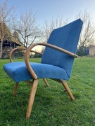 Stylowe fotele vintage po renowacji – projekt inspirowany ikoną PRL