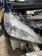 Reflektor Lampa przednia prawa prius+ EU 2014
