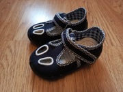 Kapcie chłopięce RenBut. Rozmiar 19.