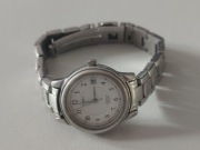 Timex srebrny zegarek damski używany na bransolecie