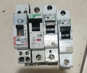 Przekaźnik bistabilny wyłącznik nadpradądowy Legrand Miller ,   4szt