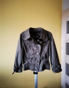 Krótka kurtka w kolorze khaki h&m S/M