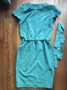 Piękna Sukienka etui zielona r36 