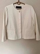 Krótki, klasyczny żakiet