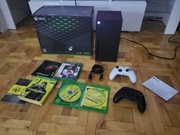 Xbox Series X, 2 pady, okablowanie, Cyber Punk, Fifa 21 i inne gry