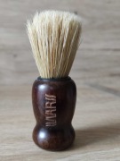 Tradycyjny pędzel do golenia – naturalne drewno