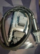 Czujnik nox przed katalizatorem Volvo euro6 firmy vitesco  Nowy
