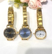 Elegancki zegeej  damski ze  stali chirurgicznej