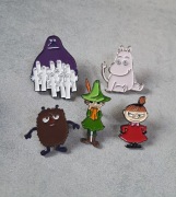 Pin przypinka wzor  mała mi włóczykij muminek muminki buka bobek