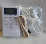 Mini radio cyfrowe smycz słuchawki białe 