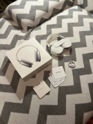 Apple AirPods Max Silver