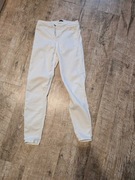 Damskie białe jeansy Bershka - rozmiar 34 XS