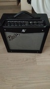 wzmacniacz Fender Mustang 1 v2
