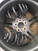 sprężyna zawieszenie tył  Bmw z4 e89