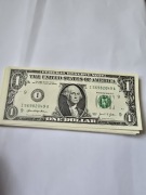 Banknoty 1 USD 25 sztuk uNC