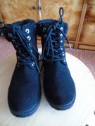 Rozmiar 36, czarne ocieplane botki