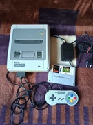 SNES zestaw plus gra FIFA 96