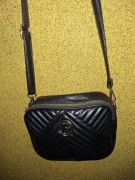 Torebka listonoszka czarna