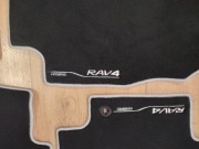 NOWE czarne welurowe dywaniki do Toyota RAV4 