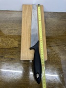 nóż do chleba z ząbkami FISKARS stainless stell vintage stary