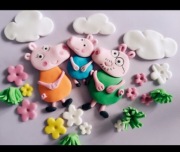 Figurki cukrowe na tort  Świnka Peppa 