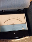 Woltomierz analogowy METRA Blansko ML10 1,2 do 600V DC PRL vintage