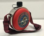 Bidon na wodę turystyczny z paskiem na ramię Marlboro Unlimited