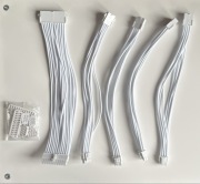 FormulaMod Białe przedłużki do kabli zasilacza