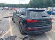 Audi Q7 4M0  lift cwiartka tył blotynik pas dach wanna