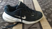 damskie buty sportowe NIKE r.36,5/22,5 cm HURTOWNIA BUTÓW UŻYWANYCH